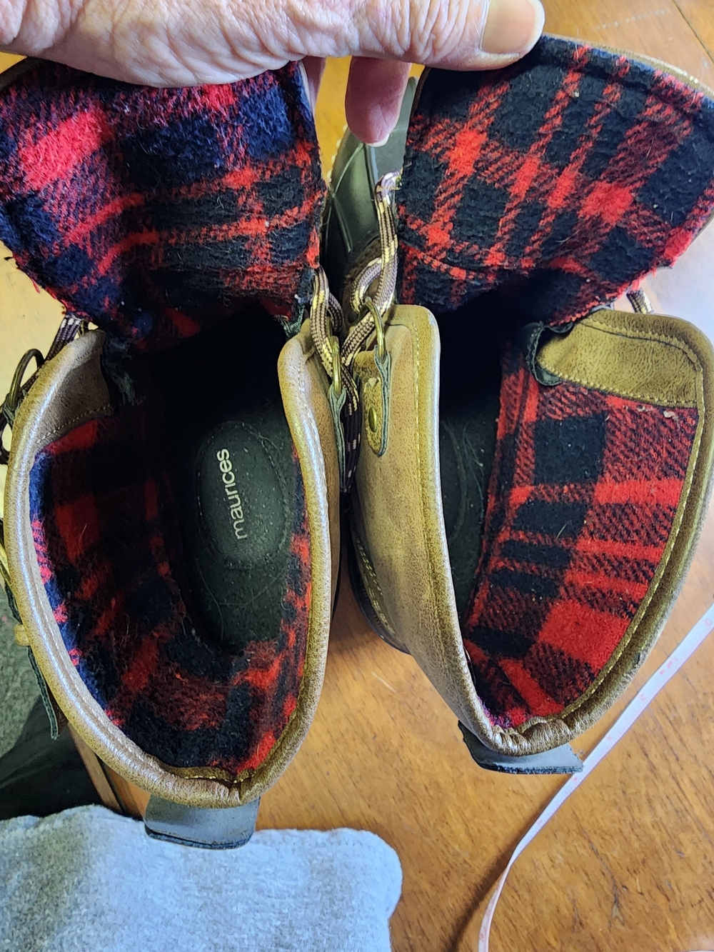 Maurives Womens Sz 9 Waterproof Duck Boots in Brown and Black - Picture 5 of 7